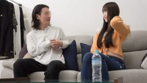 寝取られ癖の彼氏のために普段からマチアプで不特定多数の男たちとセックスするド変態スレンダー美女【くれはちゃん】一級品フェラとキツキツマ●コで今宵も男を骨抜きにしていく！！電マオナニーもあるよ 百戦錬磨のナンパ師のヤリ部屋で、連れ込みSEX隠し撮り 411