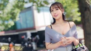 【ナースの卵×爆揺れG乳】「おちんちん舐めるの大好きですッ」ご奉仕大好きどスケベま●こ！！上のお口も下のお口もデカチンねじ込んで激ファック！！激ピスするたびぶるんぶるん暴れるオイルまみれの極上デカパイ！！！ ラグジュTV 1861
