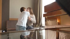 ハーフ美人マジチョレェwwww外国の血をちゃんと引き継いだエロエロボディ、いただきます！！いざ実食！！程よく膨らんだおっぱいと、豊満な下半身を豪快にむしゃぶりつくします！うまい、うますぎる！ マジ軟派、初撮。 2329